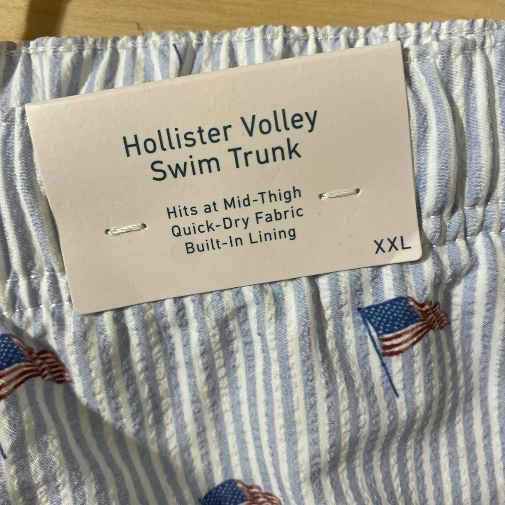 Hollister stylish swim